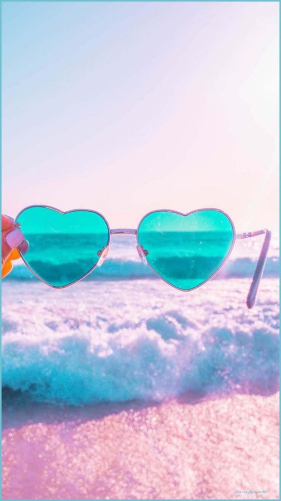 Download Sunglasses Preppy Aesthetic Wallpaper